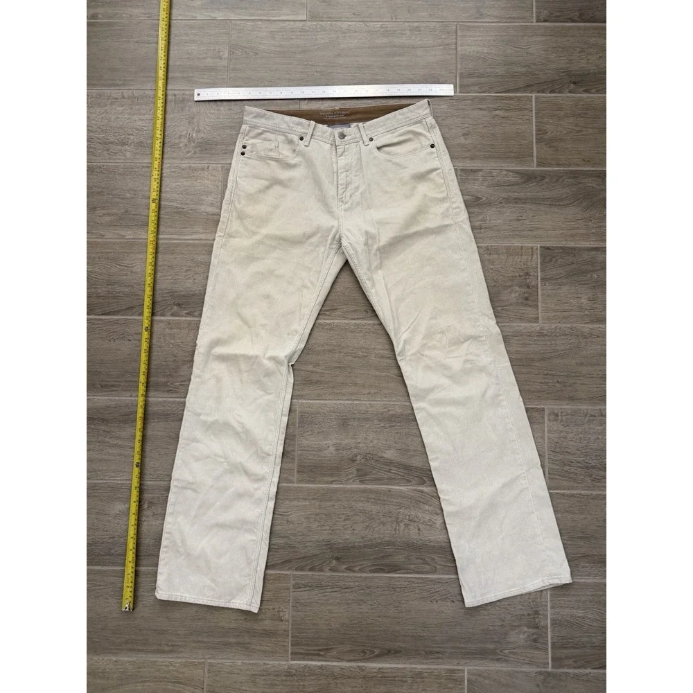White Banana Republic Straight Fit Pima Cotton W33 L34 Front Stains/Priced Low!‎